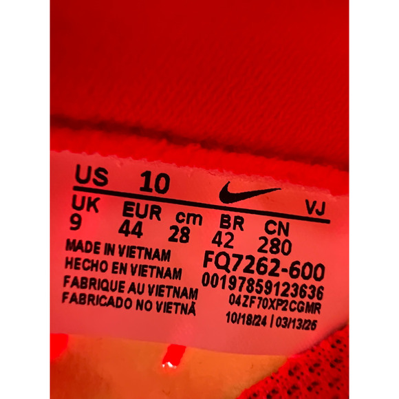 Nike ZoomX Pegasus Plus Bright Crimson Women's Size 10 FQ7262-600 New - Picture 3 of 16